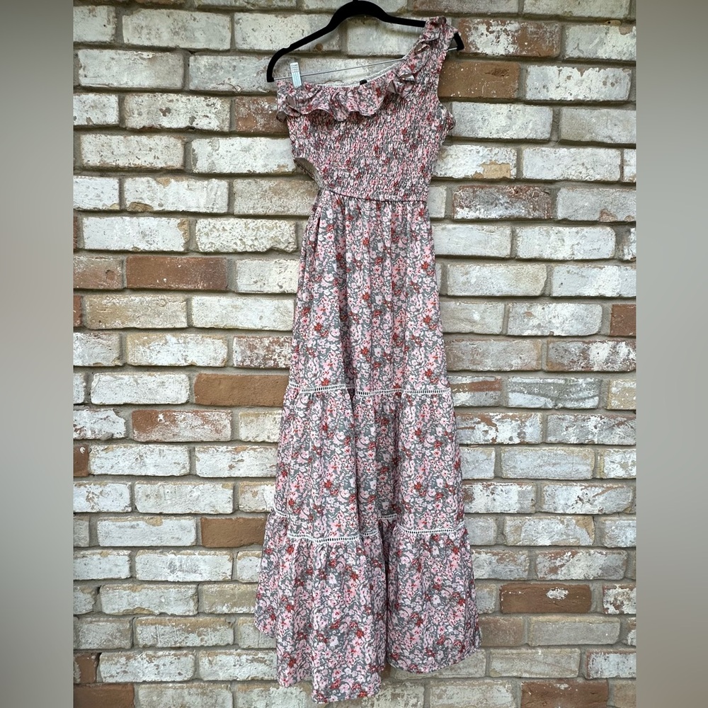 Lillusory Floral One-Shoulder Maxi Dress
